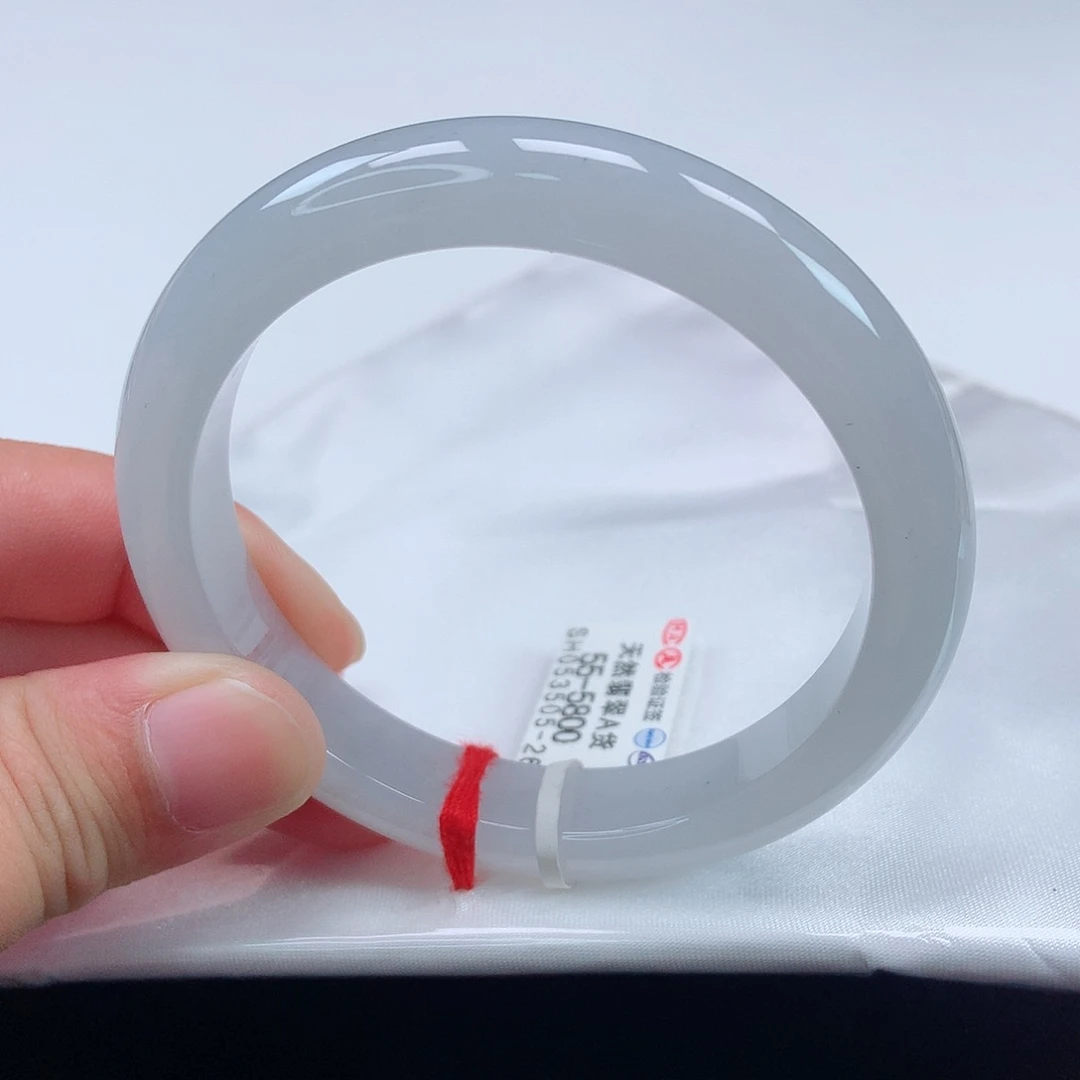 翡翠手镯未镶嵌55正圈