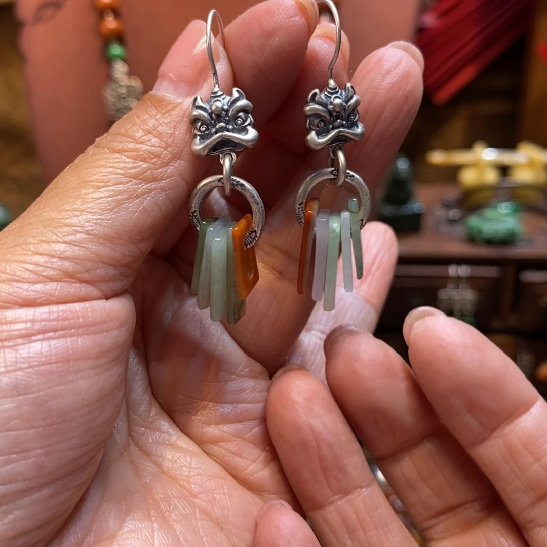 翡翠吊坠(赠链)未镶嵌