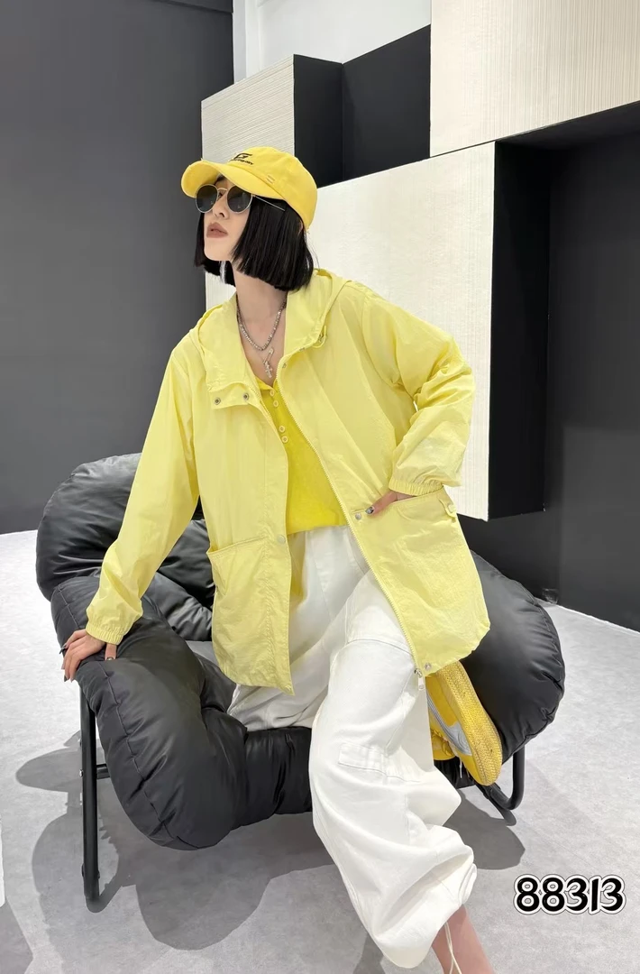 欧货洋气彩色连帽防晒衫外套女大码夏季轻薄透气宽松外套上衣8313