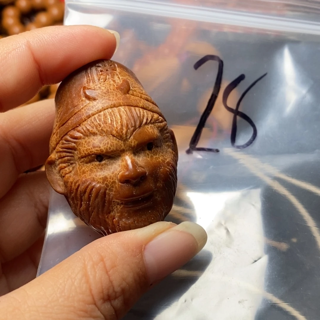 吊坠猴头核桃橄榄