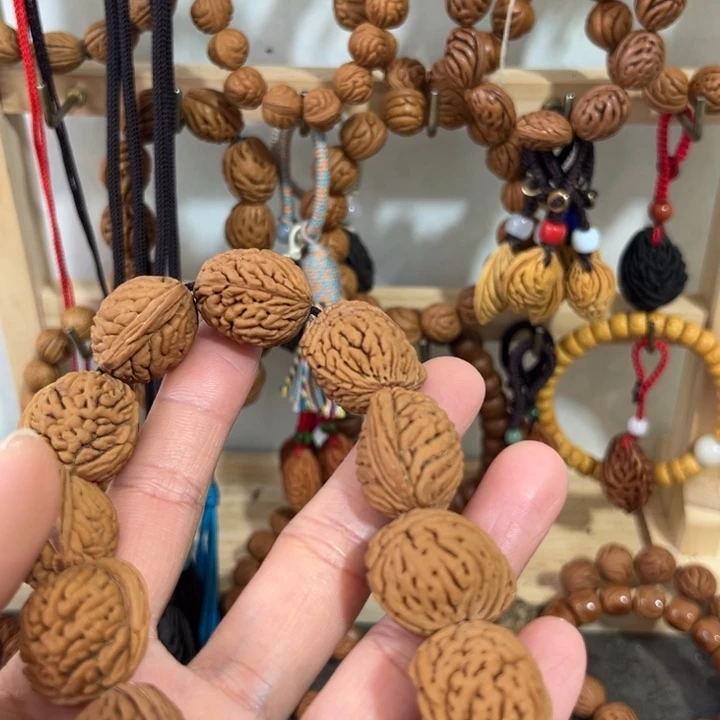 一***界精品手串制作工艺