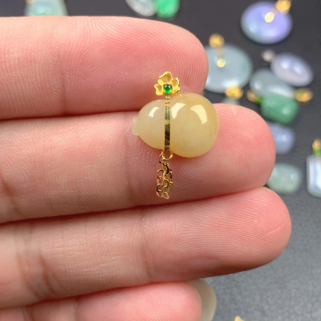 【闪购商品】翡翠18K金镶嵌颈饰翡翠