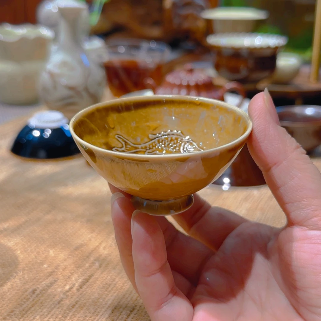 许****S微澜定瓷 黄定高足鱼