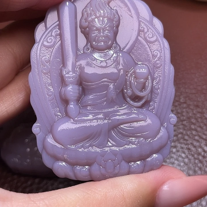 心***神和田玉未镶嵌颈饰