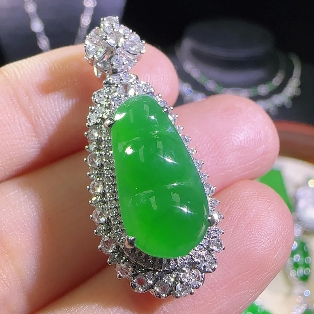 翡翠18K金镶嵌吊坠(不含链)