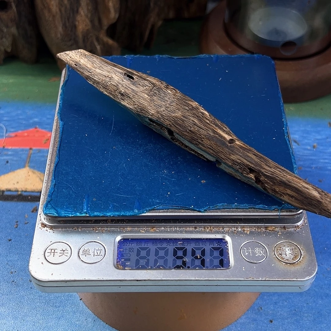 香料绿奇楠虫漏乌身圆叶9克