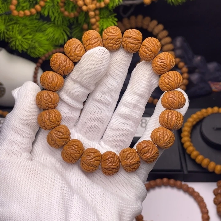 阳***ﾟ桃核吊坠荔枝纹15