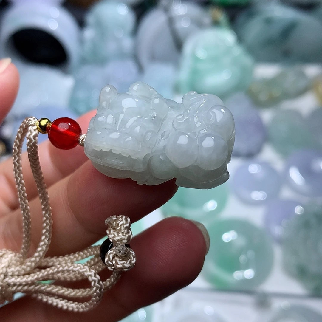 翡翠未镶嵌颈饰436