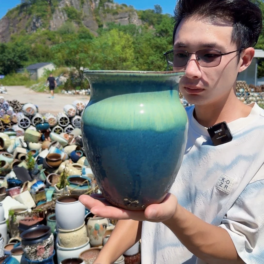 紫砂花盆瑕疵一个一个瑕疵