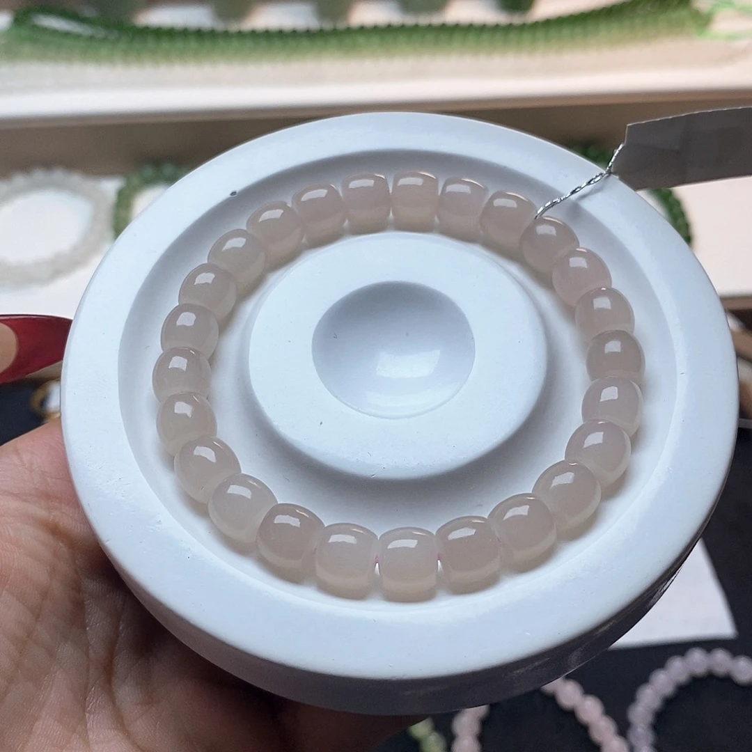 和田玉手链未镶嵌熟粉直切卡八