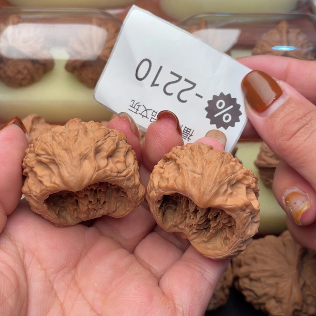 把件文玩核桃聚宝盆蛇头