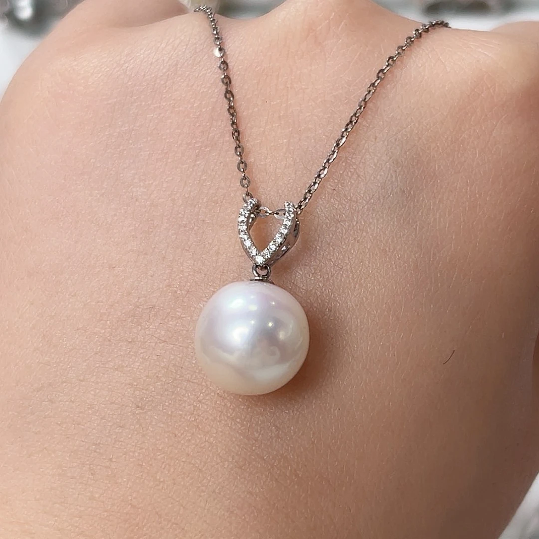淡水珍珠吊坠(赠链)18K金镶嵌赠银链
