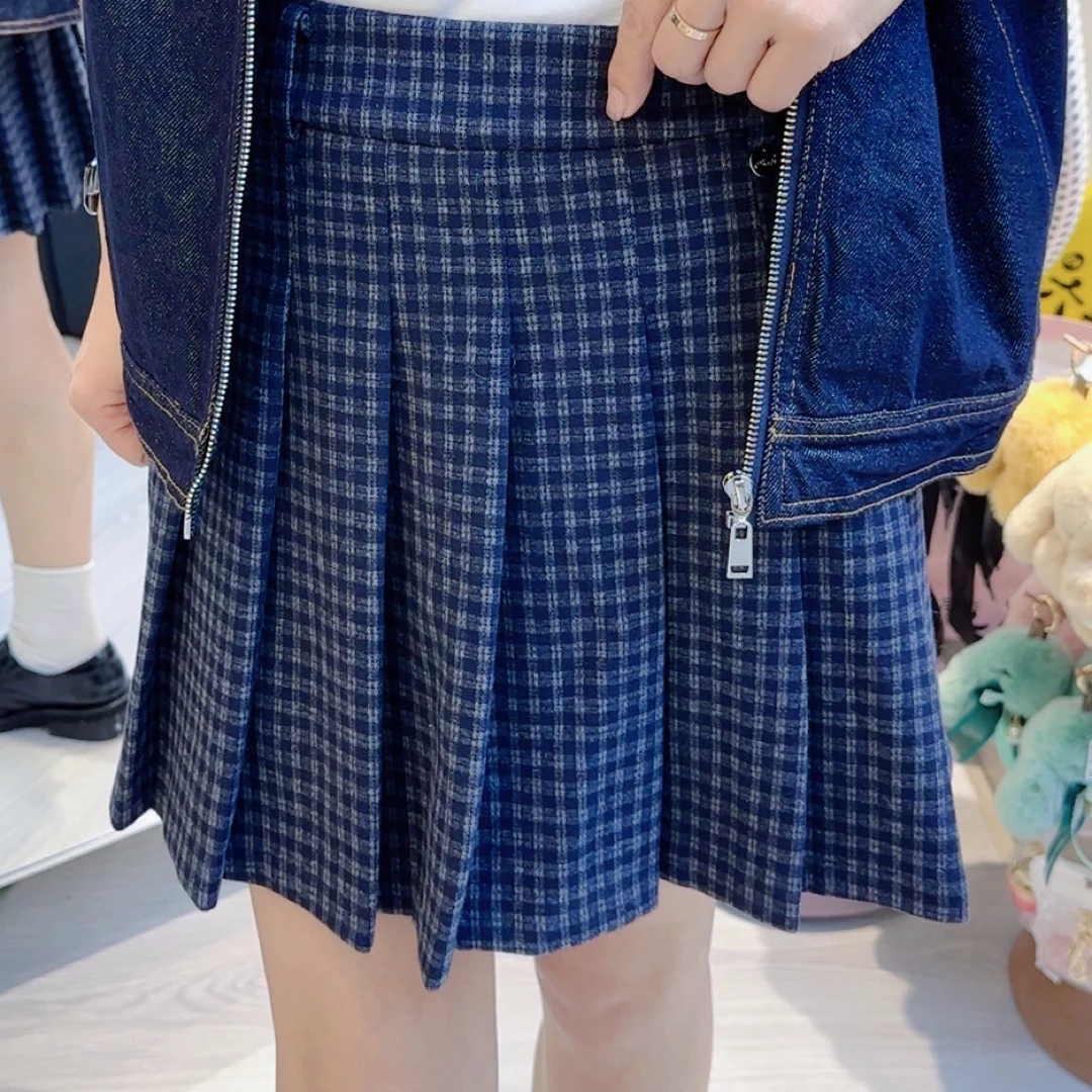 【XIAOHUIHUI】25秋款 主播精选 设计感蓝格百褶短裙带内衬