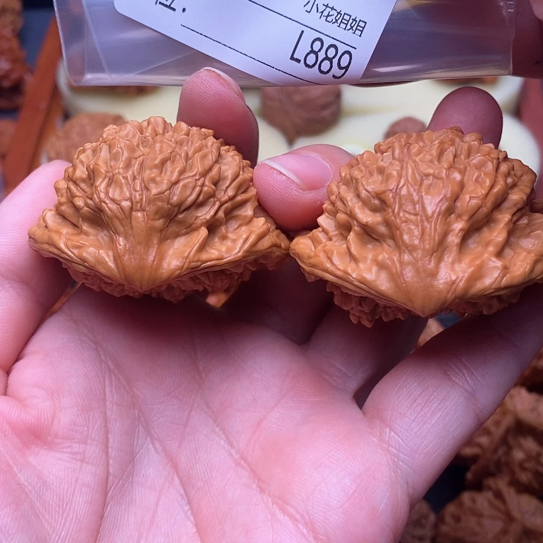 广***众把件文玩核桃48平安蛇王