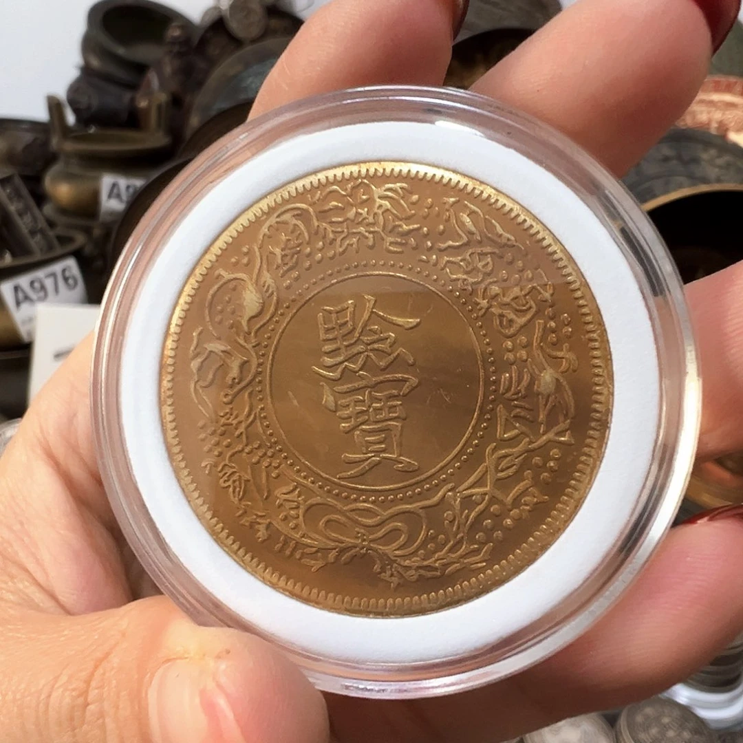 金属复古风格摆件
