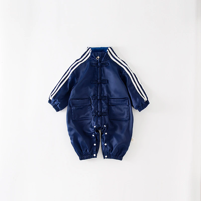 新起点服饰婴儿春装衣服新生儿春秋外出爬服男宝宝连体衣满月哈衣