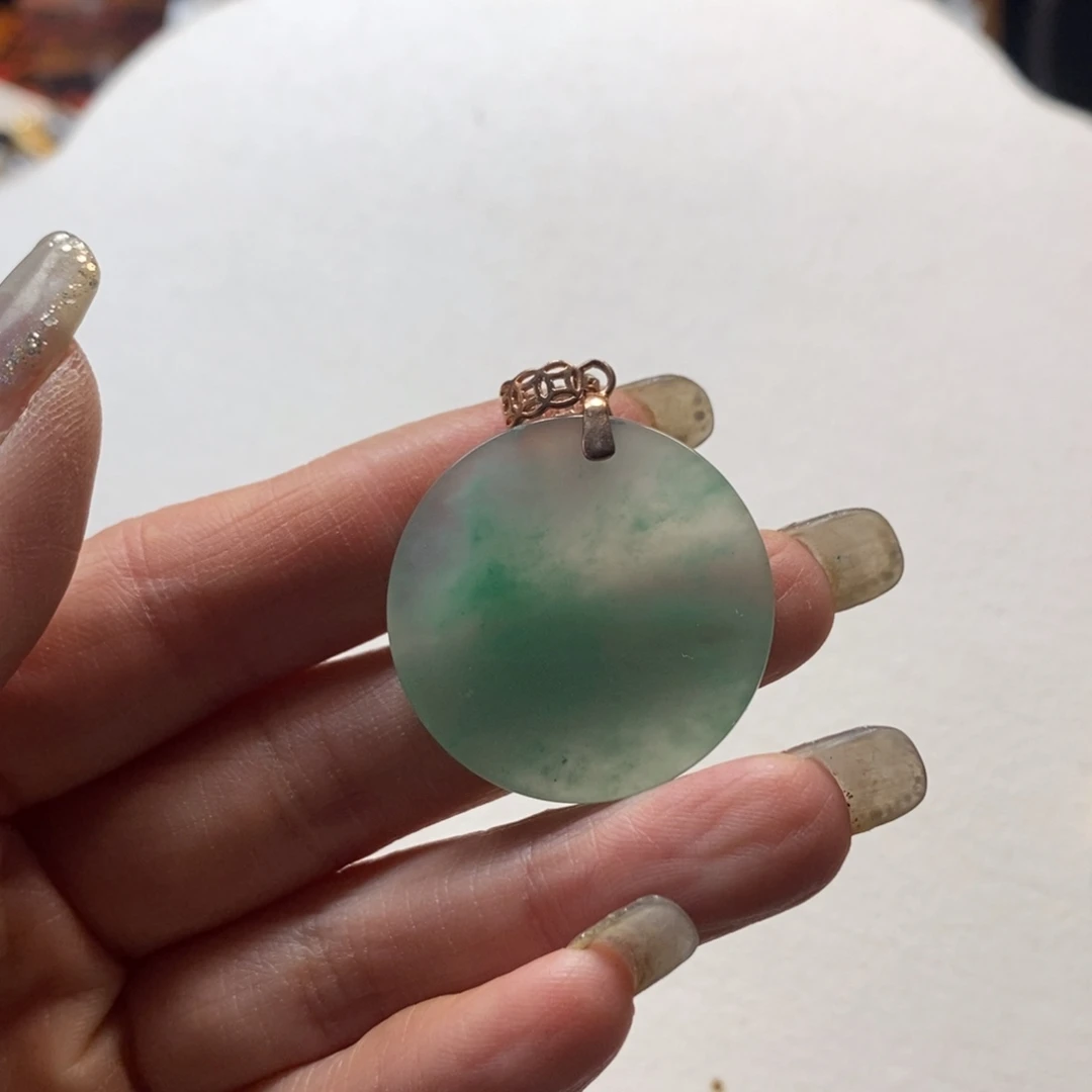 石英质玉（非洲翠）未镶嵌颈饰特价不退换