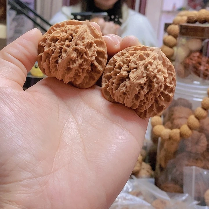 【闪购商品】文玩核桃把件45.5老款狮子头