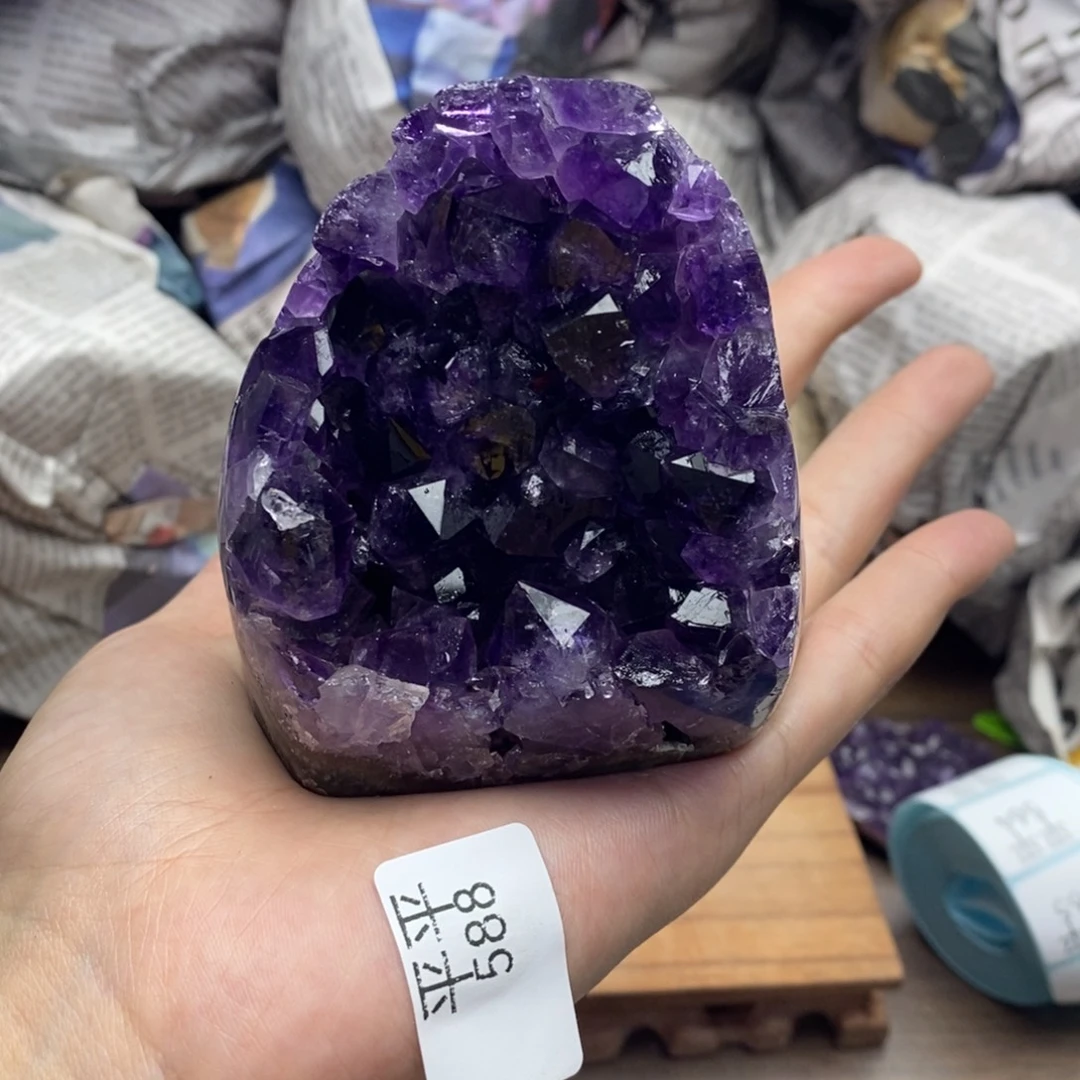 紫晶大型摆件（非配饰）未镶嵌