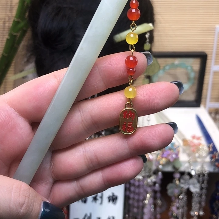 蛇纹石玉未镶嵌发簪