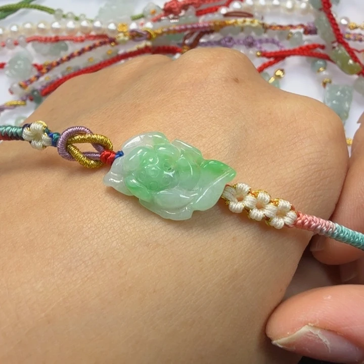 翡翠未镶嵌手绳69999999