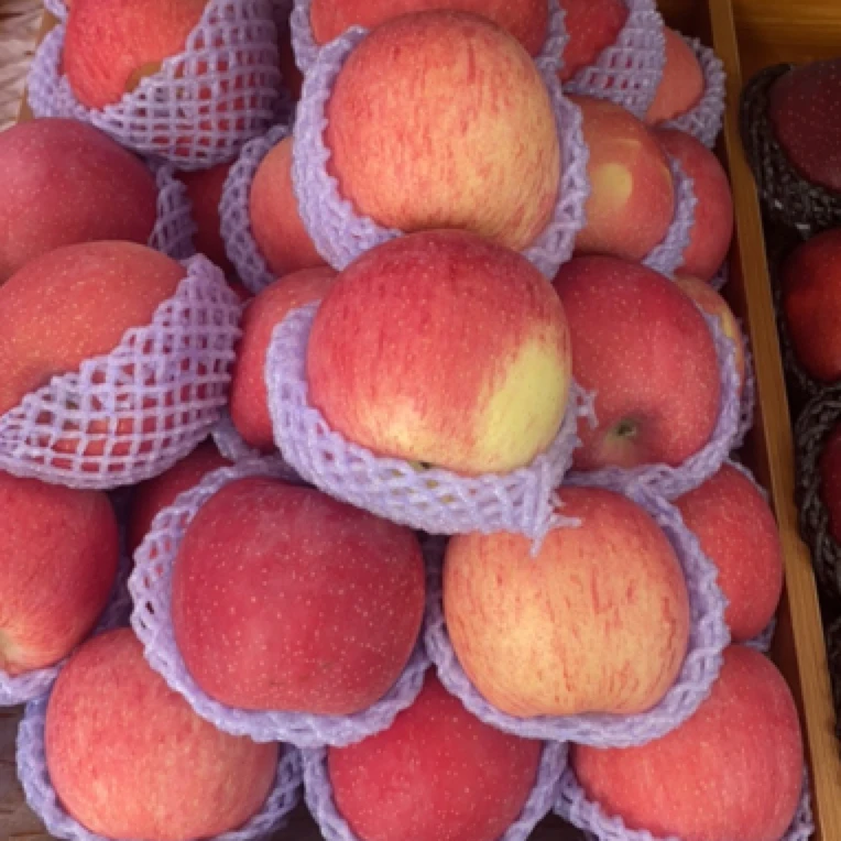 秦冠苹果 脆甜 12元/斤