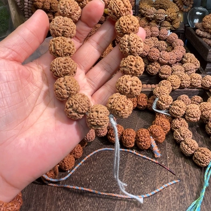 叙***安金刚菩提吊坠梅花