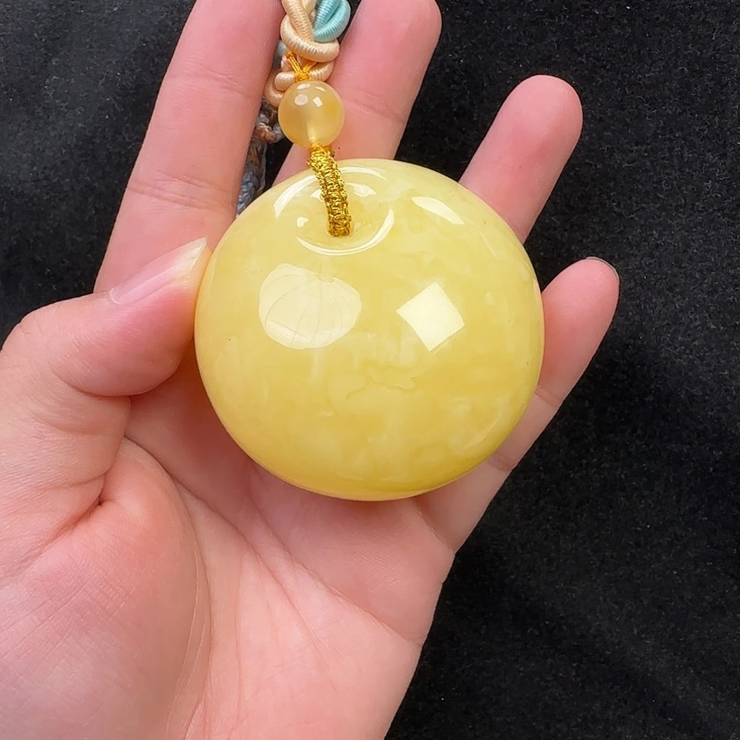 蜜蜡未镶嵌珠宝奇石