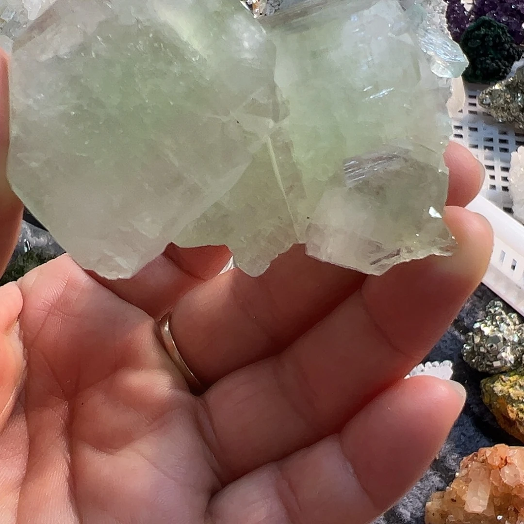 珠宝半成品水晶未镶嵌