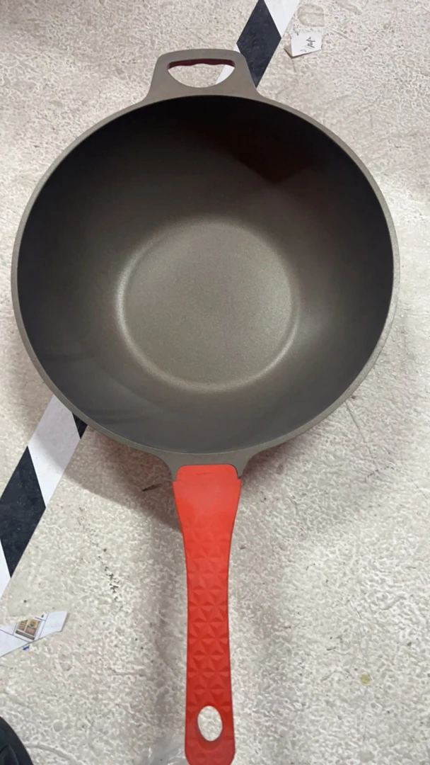 2kg煎炒28炒锅黑色煎炒两用休闲风