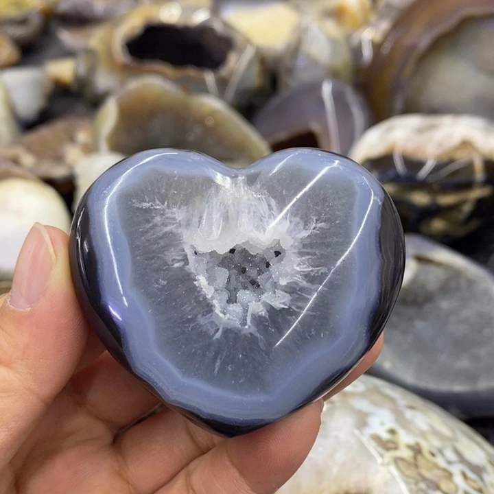 未镶嵌珠宝半成品水晶精抛爱心