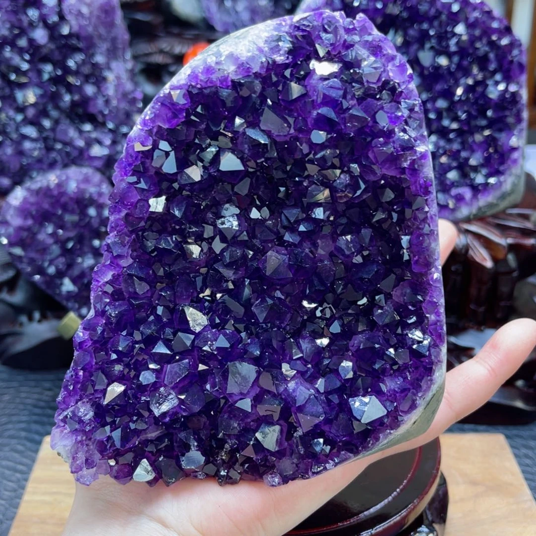 紫晶大型摆件（非配饰）未镶嵌糖*?