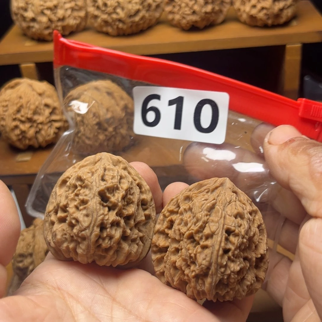 吊坠文玩核桃南疆41