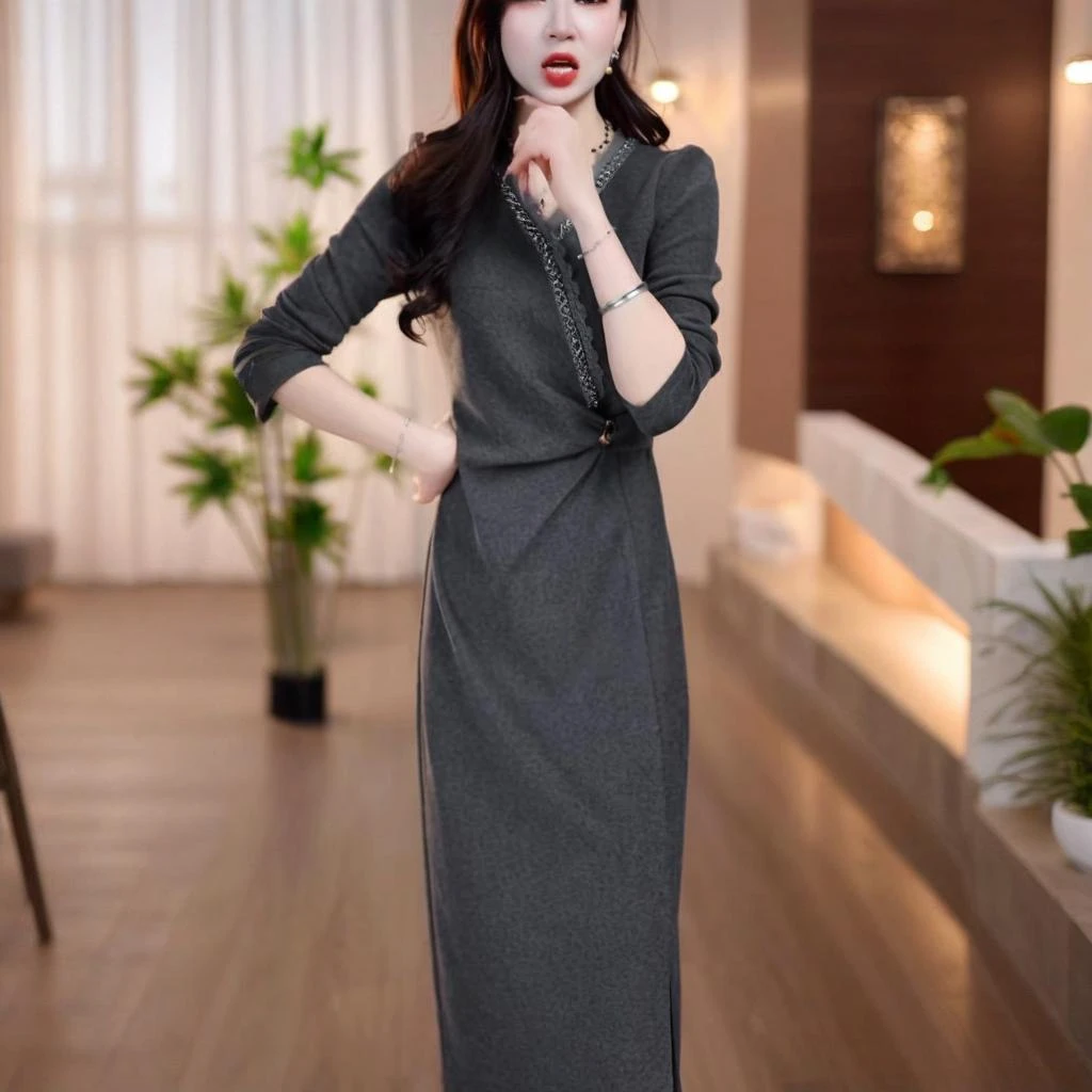 秋季长袖连衣裙女2025新款中年妈妈装高端精致显瘦气质中长款裙子