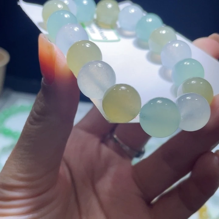 未镶嵌定制翡翠翡翠