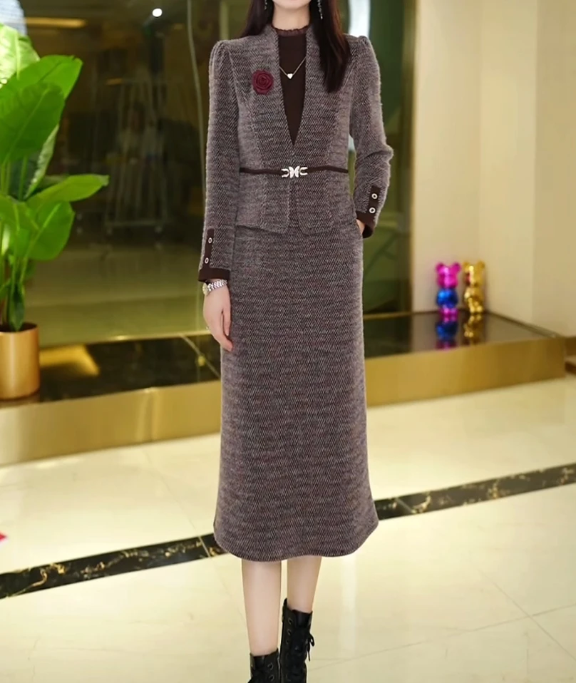 丹思俪W/秋冬新款时尚加厚绒毛气质修身百搭假两件连衣裙Y6059