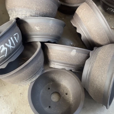 紫砂花盆100-8。