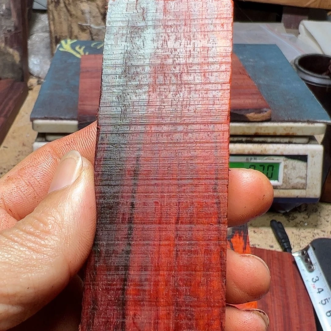 w***t檀香紫檀（小叶紫檀）