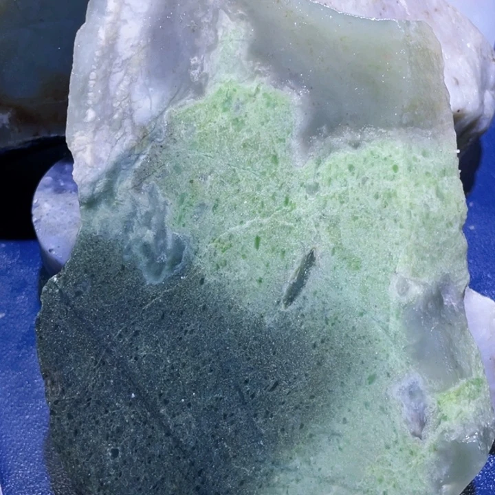 和田玉未镶嵌珠宝半成品