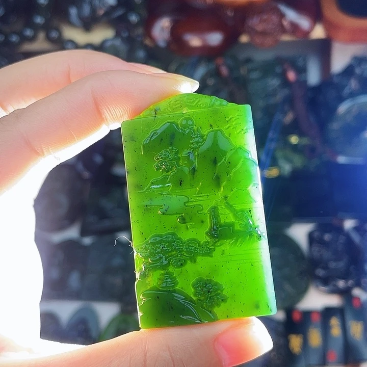 未镶嵌蛇纹石玉手串泰山玉山水牌