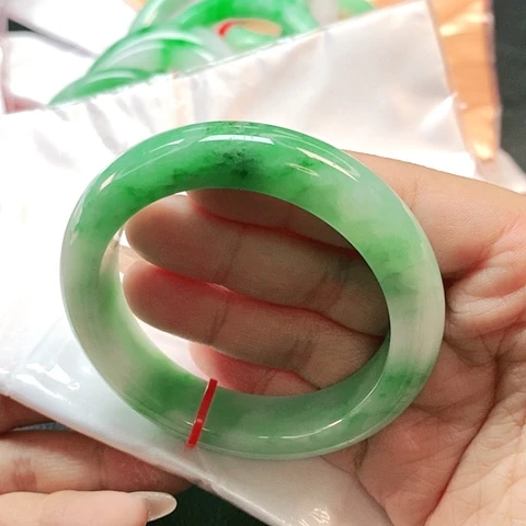 未镶嵌手镯翡翠1568