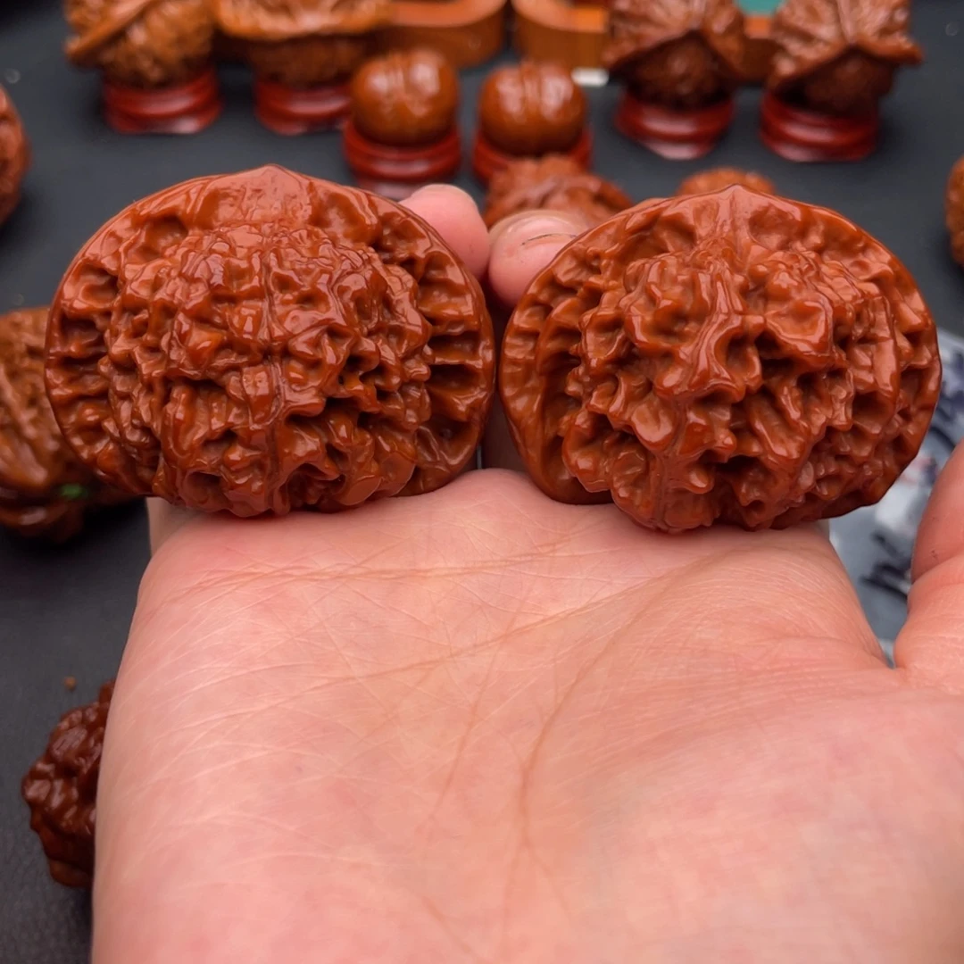 孤***者把件文玩核桃官帽