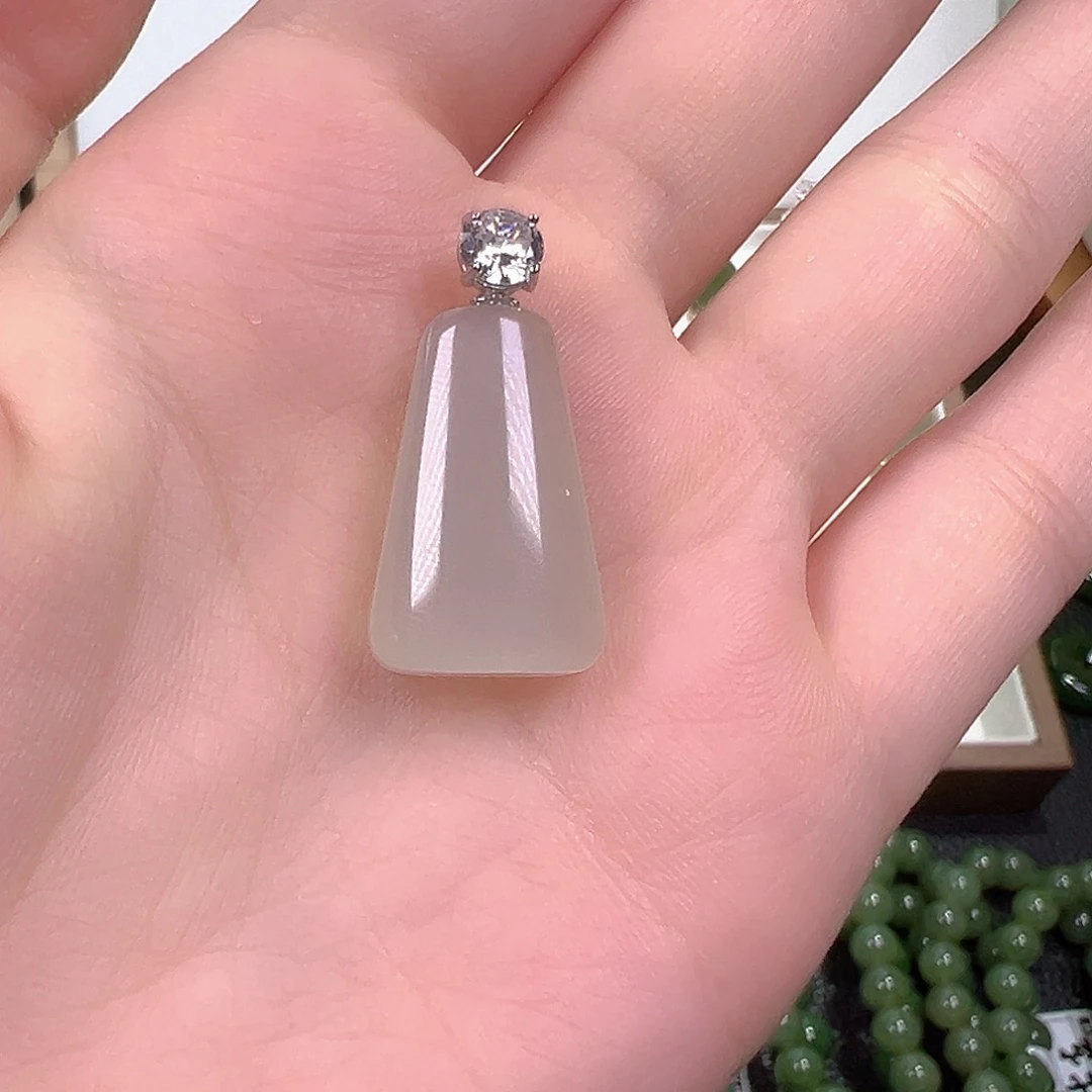 和田玉银S925镶嵌颈饰