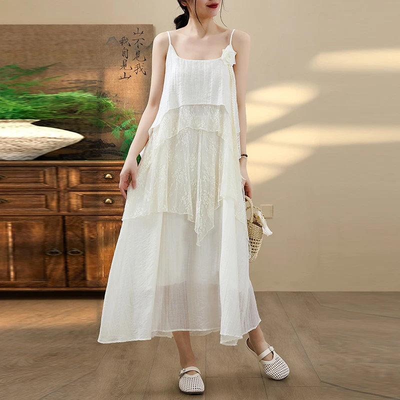 复古国风白色扎染吊带连衣裙女2025夏季新款民族风沙滩裙显瘦气质