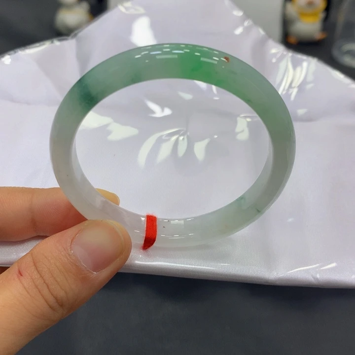 翡翠未镶嵌手镯翡翠20
