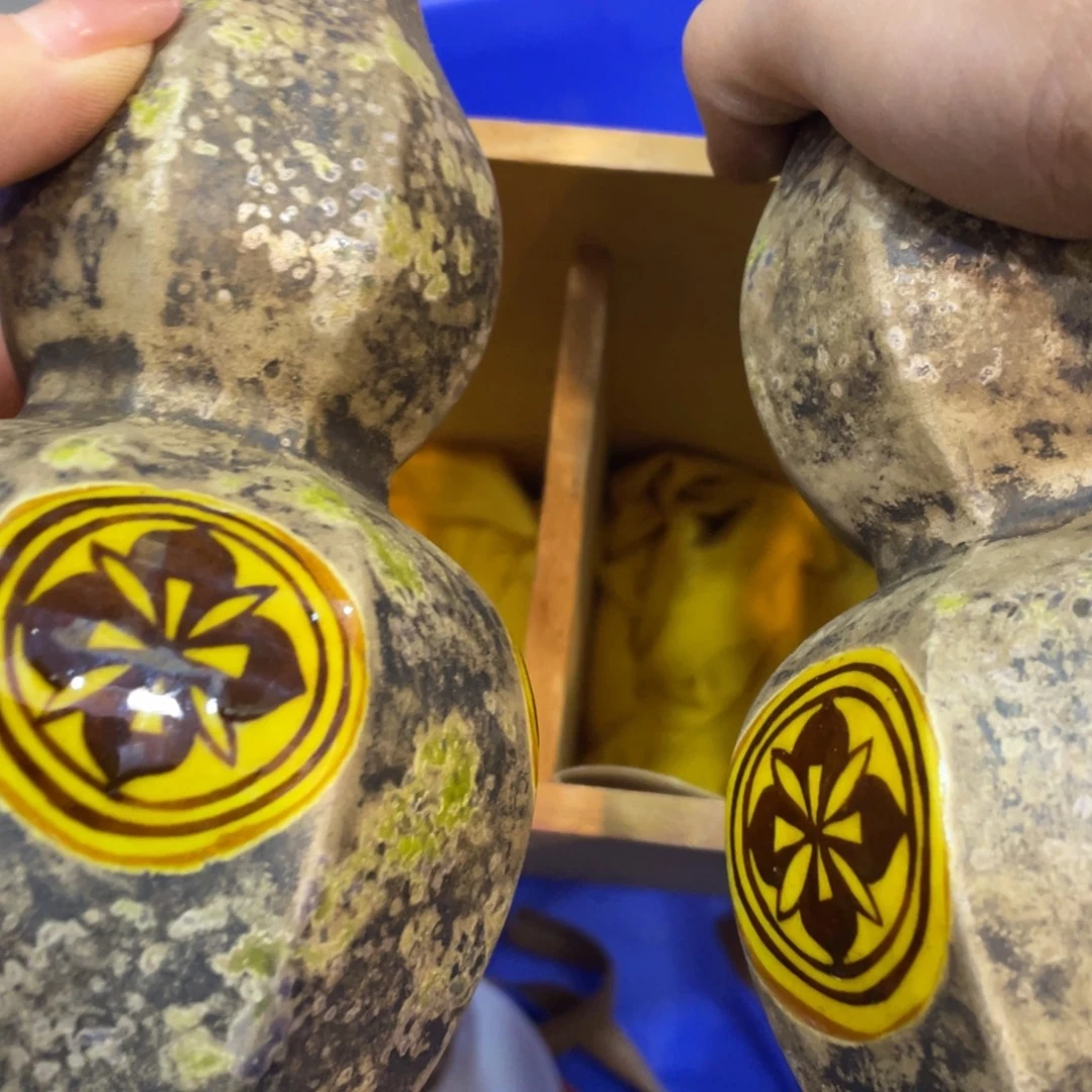 -微瑕_ 回流物品，不是全新