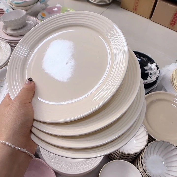 瓷片半****?瑕疵特价陶瓷浅盘