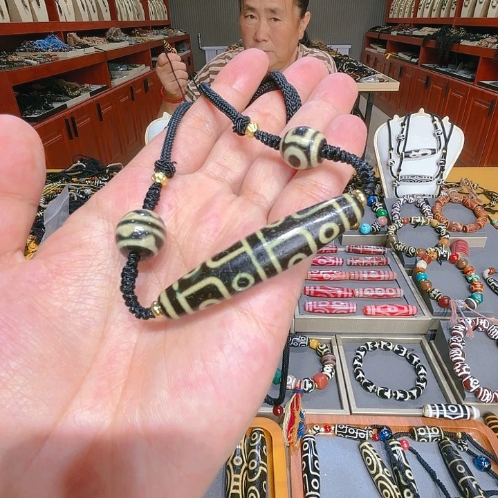 未镶嵌玛瑙/玉髓珠宝奇石