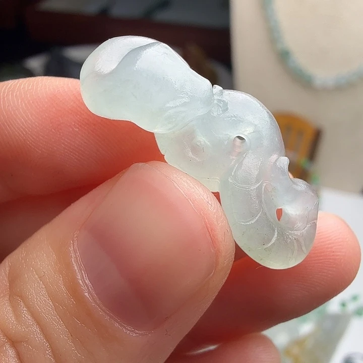 定制翡翠未镶嵌包工