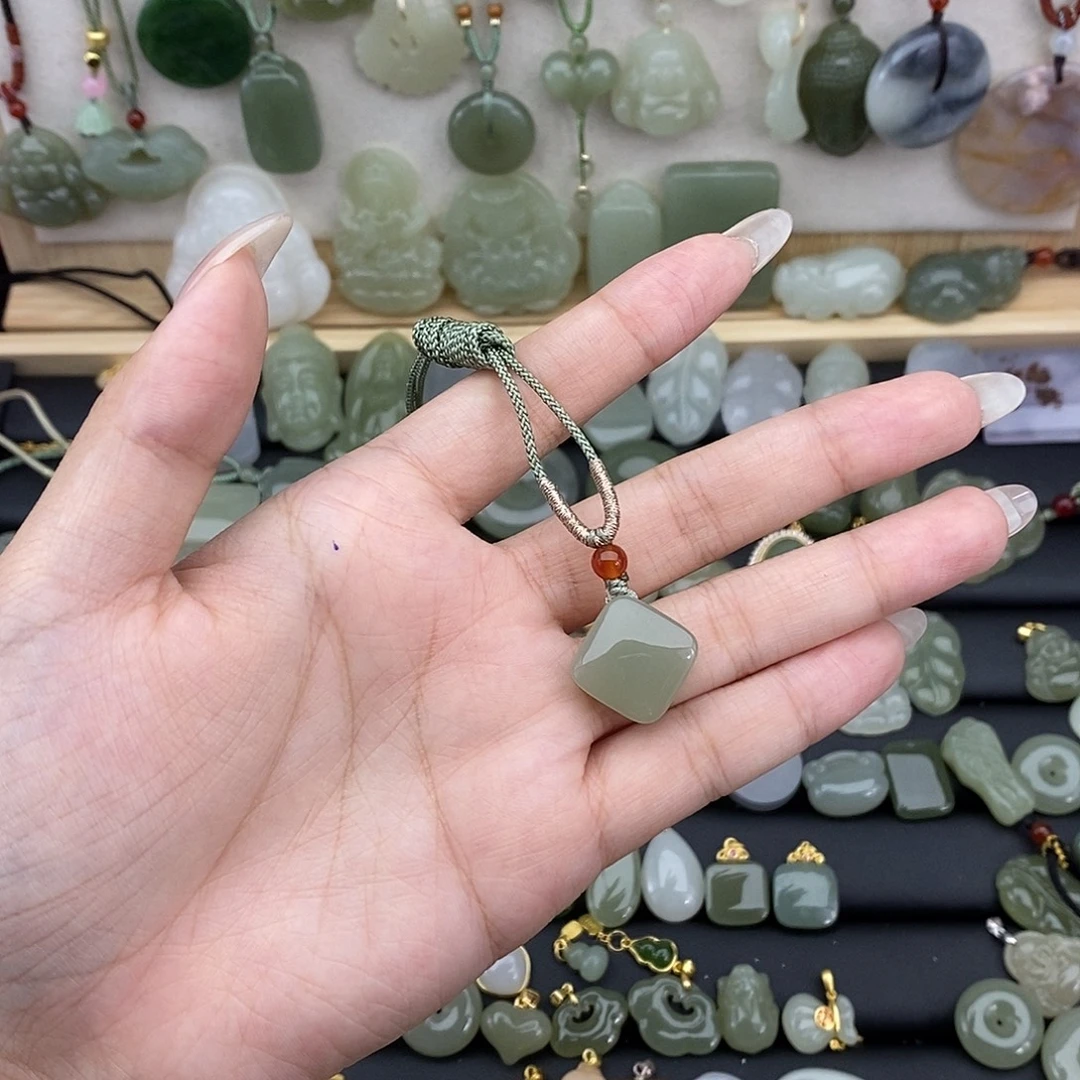 吊坠(不含链)未镶嵌和田玉